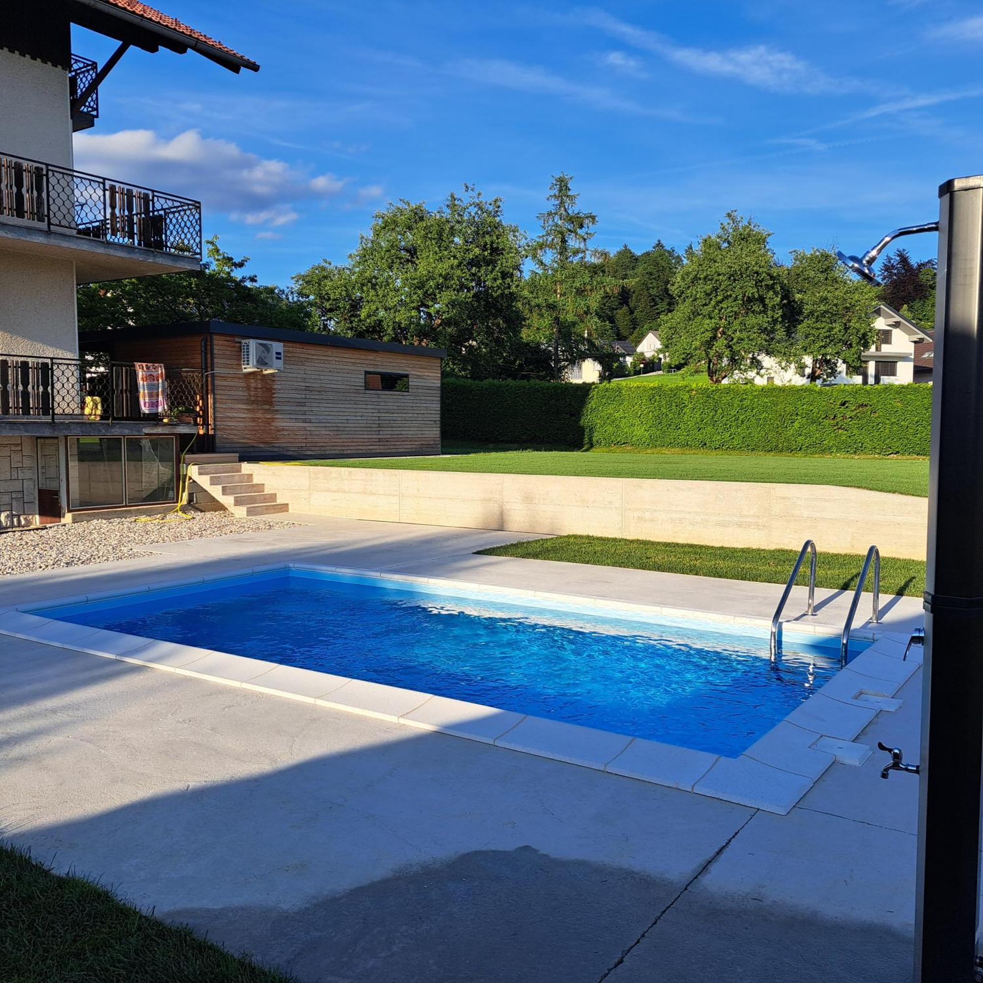 Apartments Bukor With Seasonal Pool Lukovica pri Domžalah Екстериор снимка